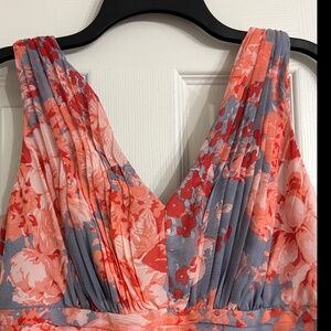 Stunning dress for parties or bridal!